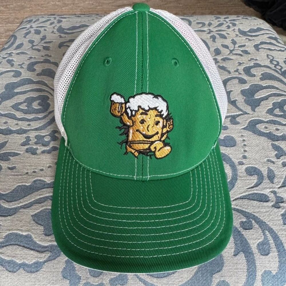 Da Beers Beer Parody Hat Pacific Headwear 404M FlexFit L/XL Green White